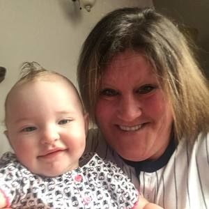 Meet your Posher, Traci